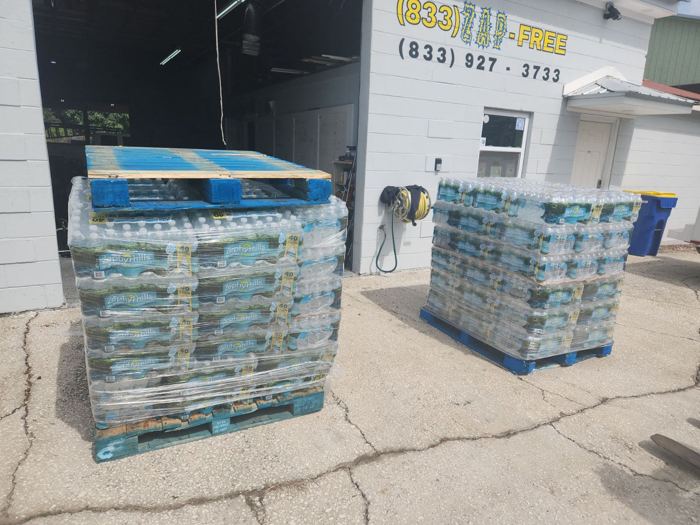 Zephyrhills Natural Spring Water – Full Pallet (1,920 Bottles, 16.9 oz)